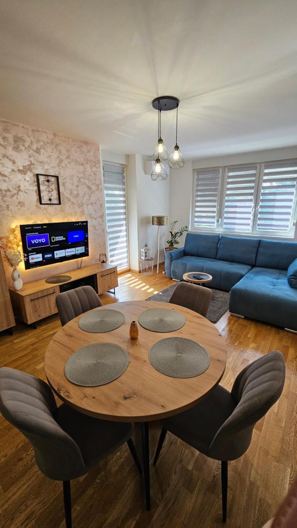 Apartment Ela Subotica Bagian luar foto